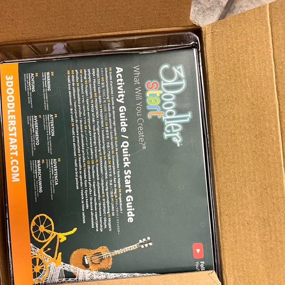 3Doodler Start Essentials 3D Pen Set For Kids with Free Refill Filament STEM Toy - Picture 2 of 10